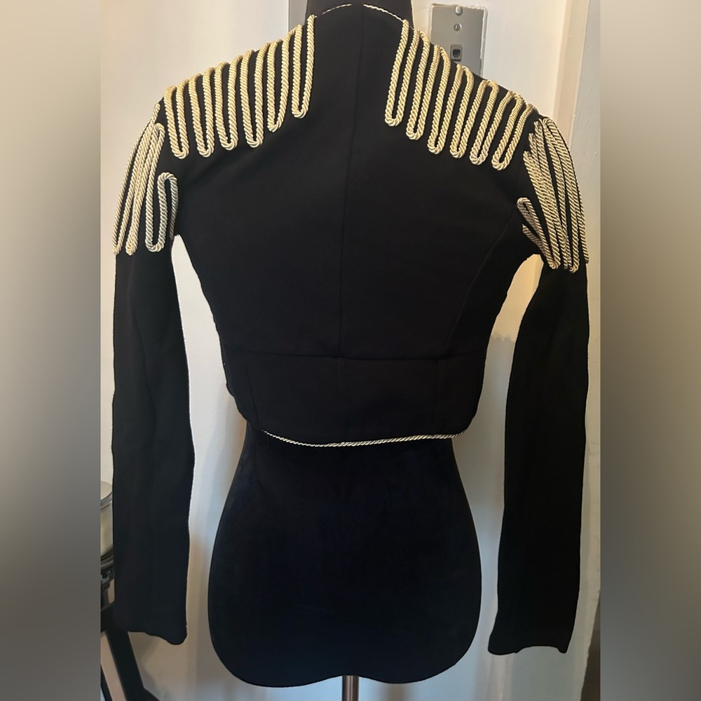 NWOT H&M Black Bolero With Gold Rope Trim & Adornment - Picture 2 of 5